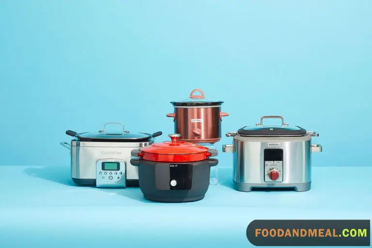 A small electric cooker is an indispensable item in the kitchen